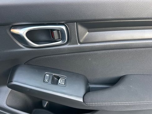 Certified 2024 Honda Civic Sport image 18