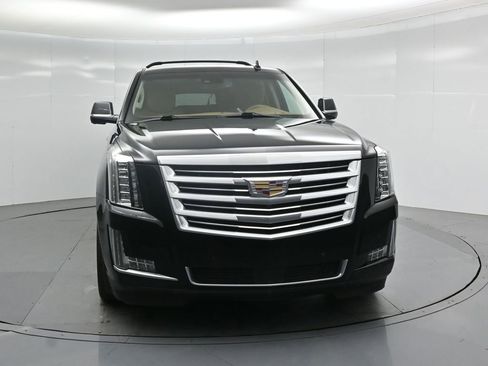 Used 2016 Cadillac Escalade ESV Platinum image 24