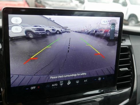 Used 2024 Ford Transit 350 XLT image 4