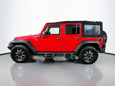 Used 2018 Jeep Wrangler Unlimited Sport S image 4