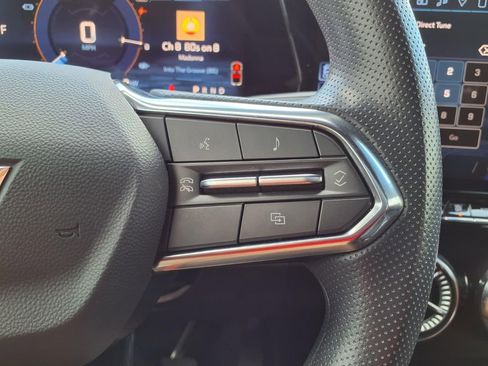 Used 2025 Chevrolet Blazer EV LT FWD image 29