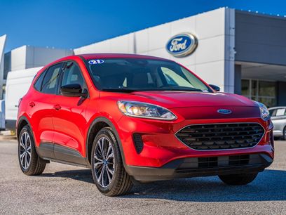 Certified 2021 Ford Escape SE w/ SE Sport Appearance Package