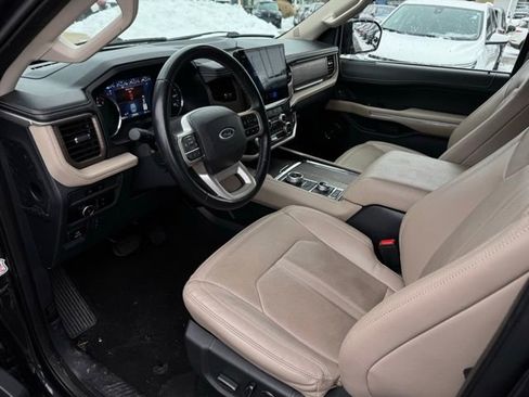 Used 2024 Ford Expedition Max Limited image 19