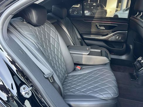 Certified 2025 Mercedes-Benz S 580 4MATIC Sedan image 46