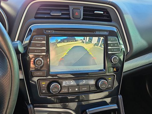 Used 2018 Nissan Maxima 3.5 SV image 14