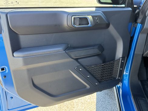 New 2025 Ford Bronco Badlands image 11