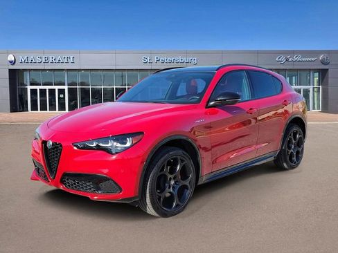 New 2024 Alfa Romeo Stelvio Veloce image 2