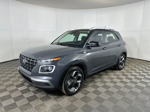 Certified 2023 Hyundai Venue Limited image 15