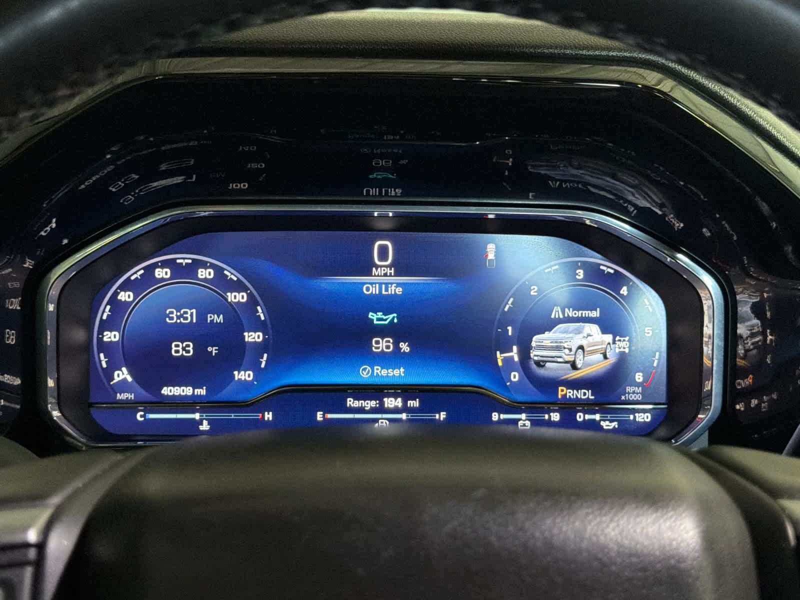 Used 2025 Chevrolet Silverado 1500 LT AWD/4WD image 27
