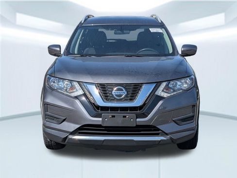 Used 2019 Nissan Rogue S image 10