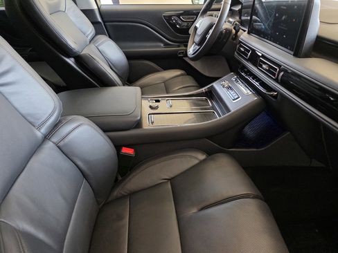 New 2026 Lincoln Aviator Reserve image 16