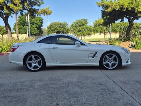 Used 2015 Mercedes-Benz SL 400 image 4