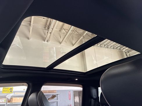 Used 2020 RAM 1500 Limited image 21