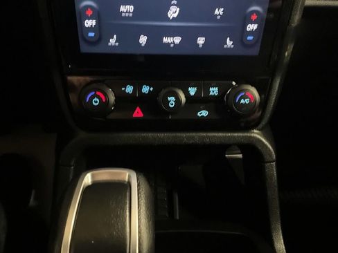 Used 2024 Ford Ranger XLT w/ Equipment Group 301A High AWD/4WD image 20