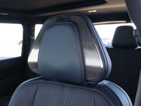 New 2026 INFINITI QX80 SPORT image 16