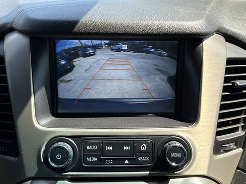 Used 2017 GMC Yukon Denali w/ Open Road Package image 21