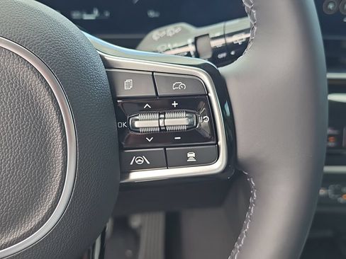 New 2026 Kia Carnival SX Prestige FWD image 33