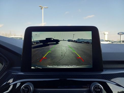 New 2026 Ford Escape ST-Line w/ Cold Weather Package image 19