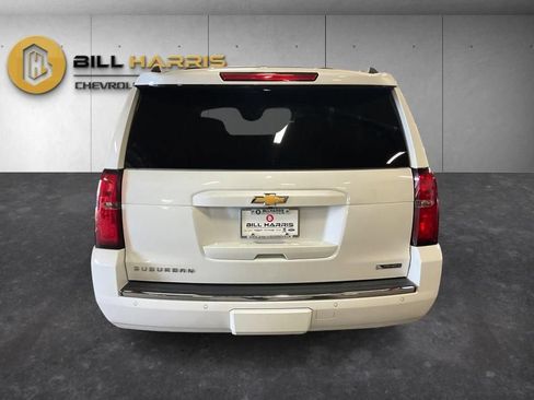 Used 2017 Chevrolet Suburban Premier AWD/4WD image 12