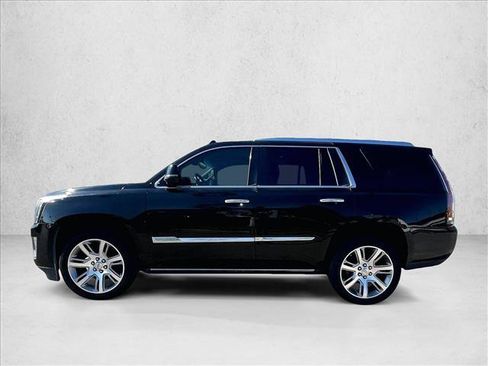 Used 2016 Cadillac Escalade Premium AWD/4WD image 6