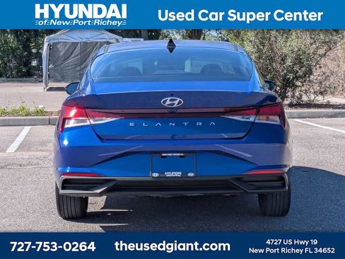 Used 2021 Hyundai Elantra SEL FWD image 4