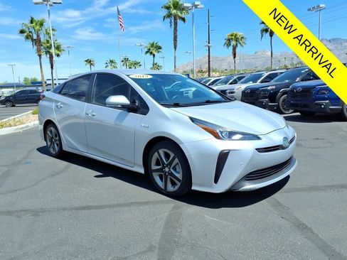 Used 2019 Toyota Prius XLE w/ Carpet Mat Package FWD image 1