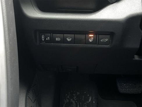 Used 2021 Toyota RAV4 TRD Off-Road image 17