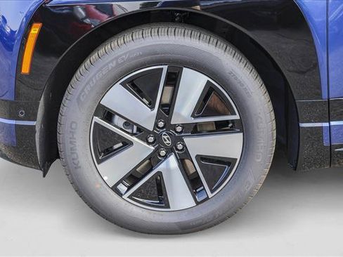 New 2026 Hyundai Ioniq 9 SEL w/ Tow & Go Package image 9