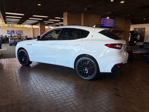 Used 2021 BMW 840i Gran Coupe w/ M Sport Package image 82