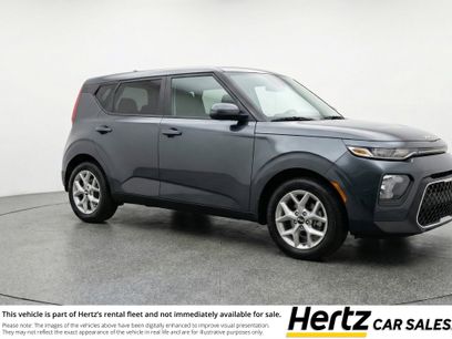 Used 2025 Kia Soul LX w/ LX Technology Package