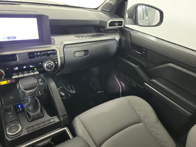 Used 2025 Toyota Tacoma SR5 RWD image 16