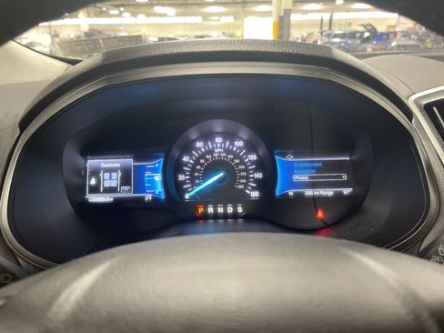 Used 2022 Ford Edge SEL w/ Convenience Package image 20