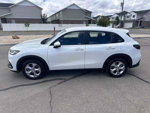 Used 2023 Honda HR-V LX image 5