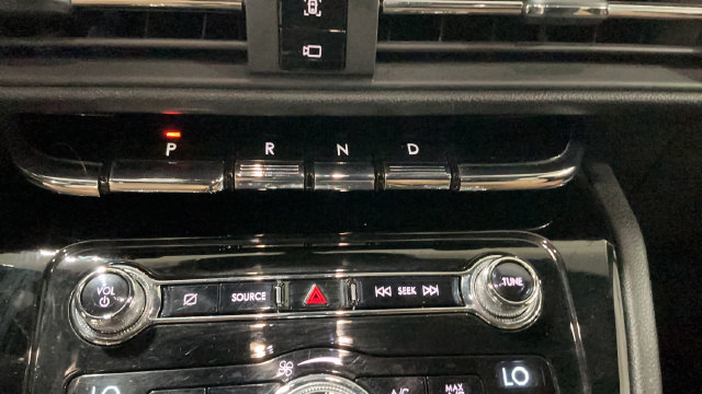 Used 2020 Lincoln Corsair Reserve w/ Equipment Group 201A AWD/4WD image 13