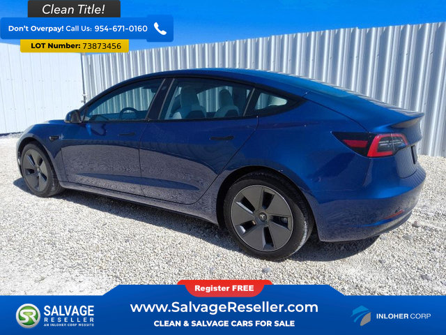 Used 2023 Tesla Model 3 Standard Range RWD image 3