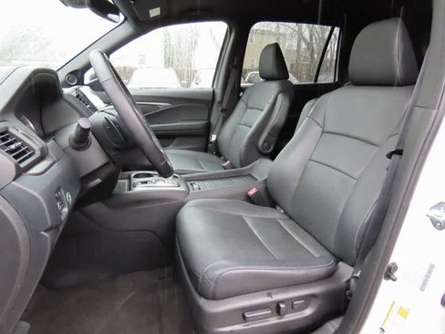 Used 2023 Honda Passport EX-L image 12