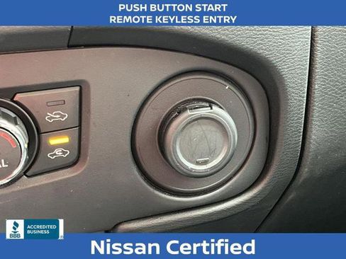 Certified 2024 Nissan Frontier SL w/ Technology Package image 6