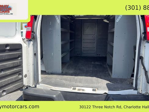 Used 2022 GMC Savana 2500 w/ Driver Convenience Package RWD image 16