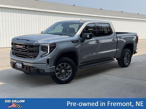 Certified 2024 GMC Sierra 1500 AT4 w/ Technology Package AWD/4WD image 1