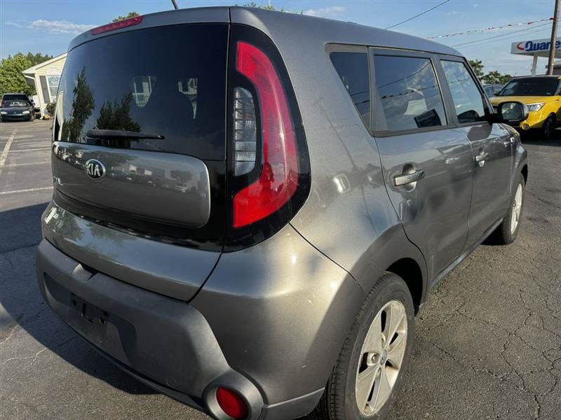 Used 2016 Kia Soul FWD image 8