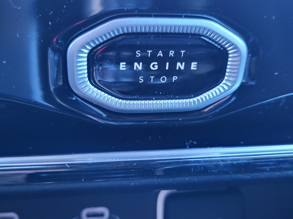 New 2026 Jeep Grand Cherokee Altitude AWD/4WD image 20