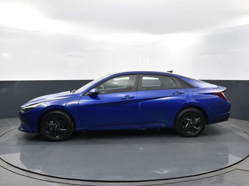 Used 2022 Hyundai Elantra SEL w/ Convenience Package image 8