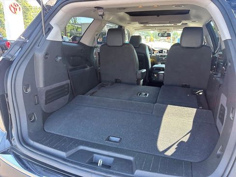 Used 2012 Buick Enclave Leather FWD image 29