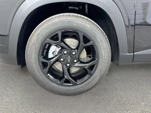 New 2026 Chevrolet Trax LT w/ Midnight Edition FWD image 30