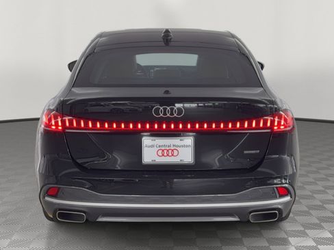 Used 2025 Audi A5 2.0T Premium Plus w/ Premium Plus AWD/4WD image 10