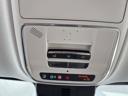 New 2026 GMC Acadia Denali w/ Super Cruise Package image 23