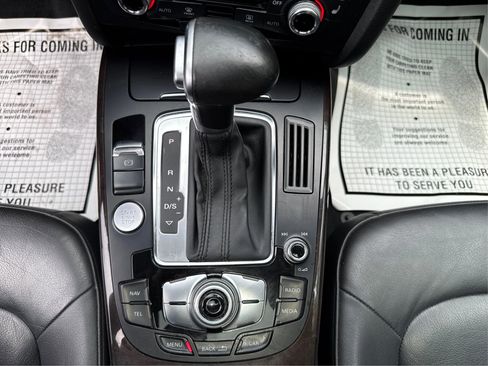 Used 2016 Audi A4 2.0T Premium Plus w/ Technology Package image 18