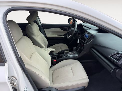 Used 2022 Subaru Impreza 2.0i Premium AWD/4WD image 15