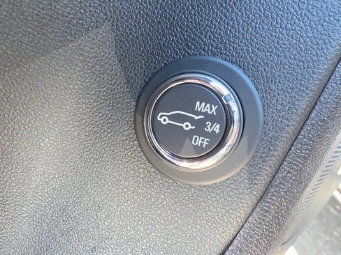 Used 2025 Chevrolet Blazer RS AWD/4WD image 33