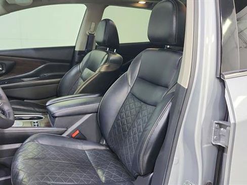 Used 2020 Nissan Murano Platinum w/ Cargo Package FWD image 11
